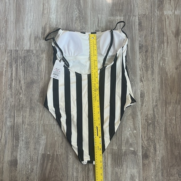 New Women's Square Neck High Leg Cheeky One Piece Swimsuit -Shade & Shore M 8-10 - Picture 7 of 8